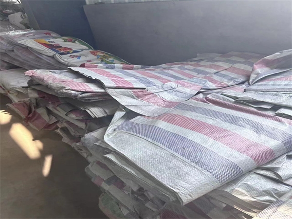 单膜彩条布规格及价格_内蒙古彩条布厂家